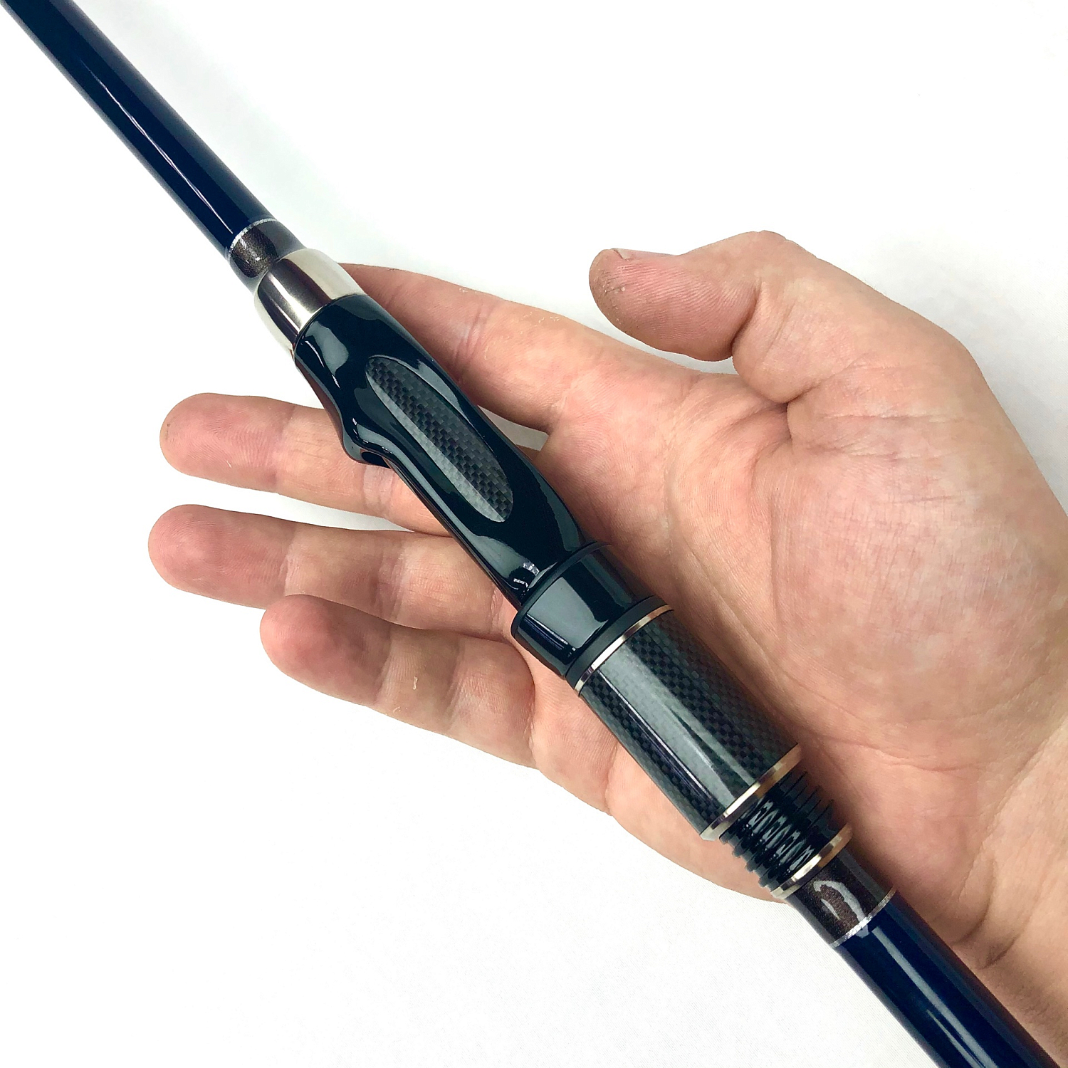 Этот спиннинг мы собрали на бланке CD Rods Blue Rapid для рыболова из Краснодара.
